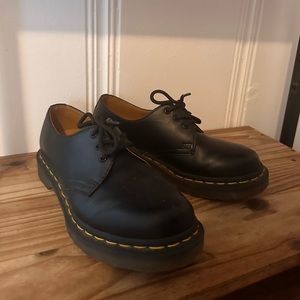 Dr Martens Oxford 1461 size 6